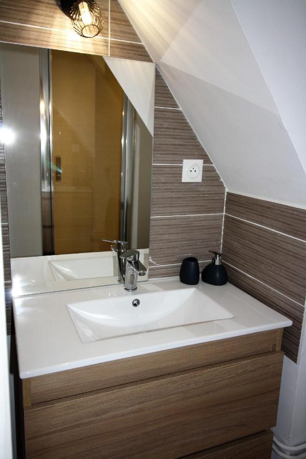 Appart'Hotel Le Pin La Tour-du-Pin Εξωτερικό φωτογραφία